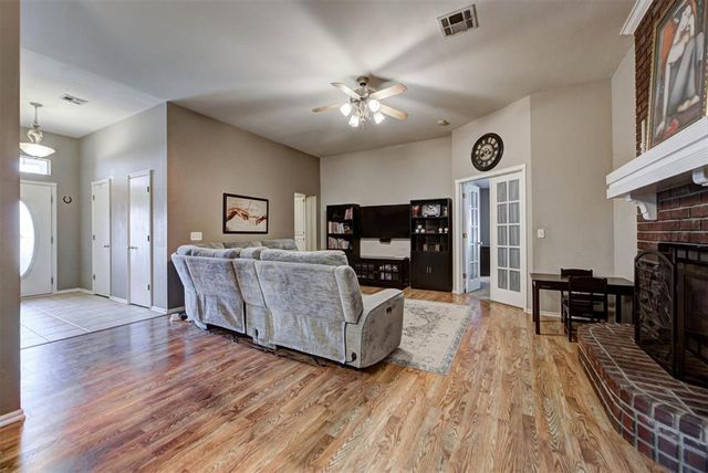 14704 Choctaw Trail, Choctaw, OK 73020