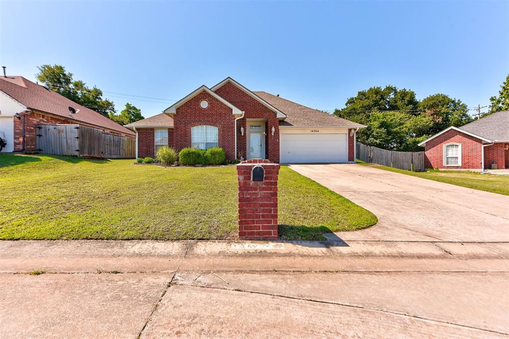 14704 Choctaw Trail, Choctaw, OK 73020
