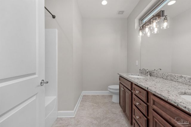 3514 Mossy Oak Villas Cir, Pensacola, FL 32514