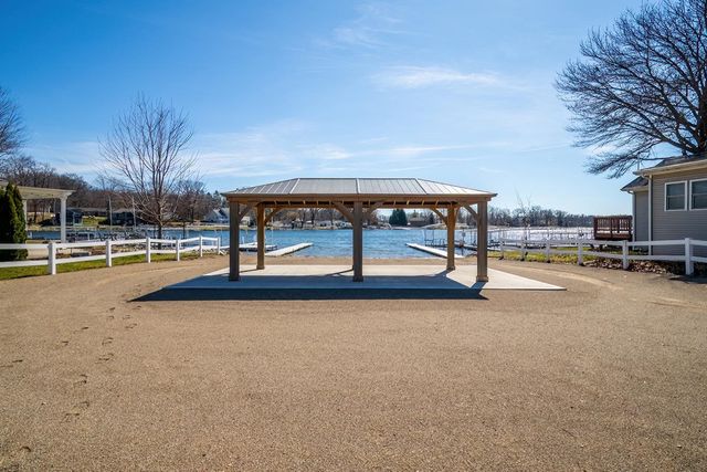 5110 N 450 W Lot 112, Angola, IN 46703