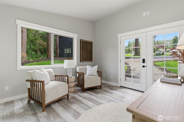 8521 Gold Way, Everett, WA 98208