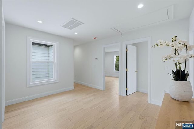 60 Lasalle Avenue, Hasbrouck Heights, NJ 07604