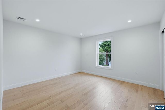 60 Lasalle Avenue, Hasbrouck Heights, NJ 07604