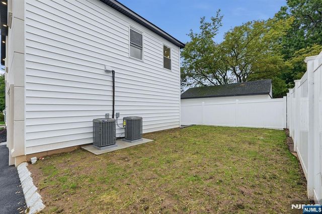60 Lasalle Avenue, Hasbrouck Heights, NJ 07604