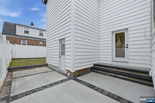 60 Lasalle Avenue, Hasbrouck Heights, NJ 07604