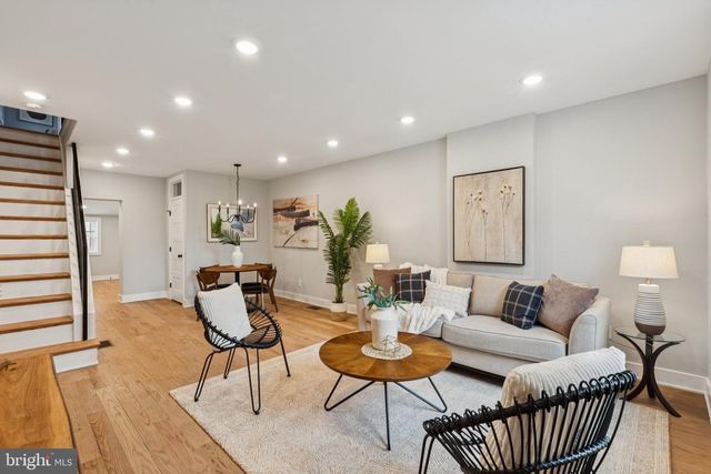 3867 MANOR ST, Philadelphia, PA 19128