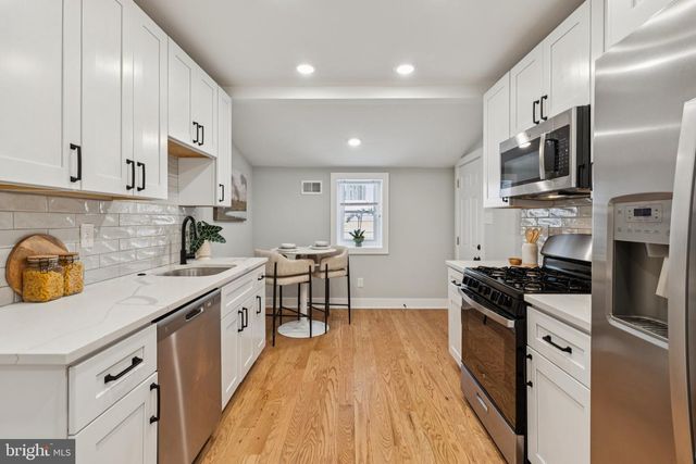 3867 MANOR ST, Philadelphia, PA 19128