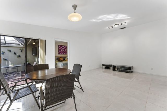 153 Meadows Drive, Boynton Beach, FL 33436