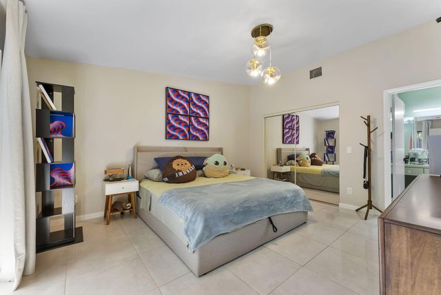 153 Meadows Drive, Boynton Beach, FL 33436