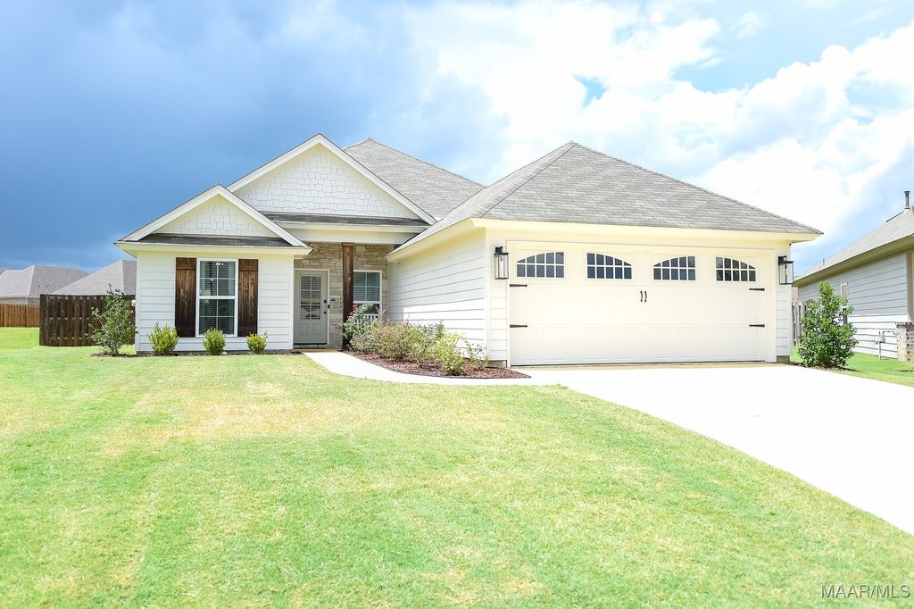 9900 Bluestone Circle, Pike Road, AL 36064