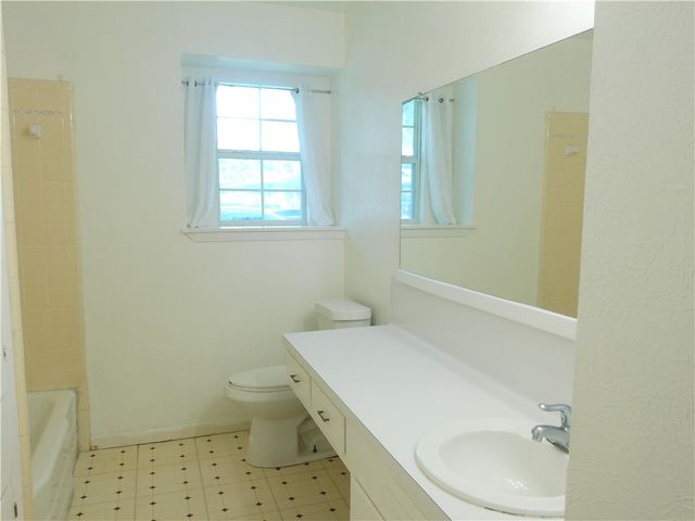 4117 Monaco Dr, Corpus Christi, TX 78411