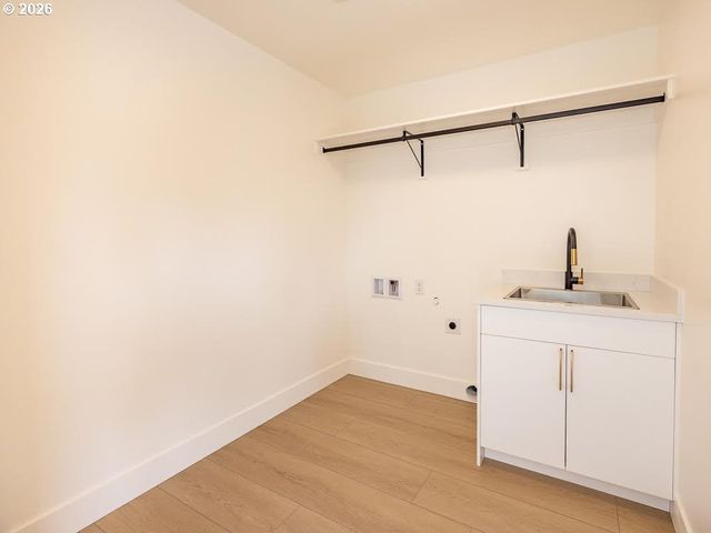 2116 E 39TH St, Vancouver, WA 98663