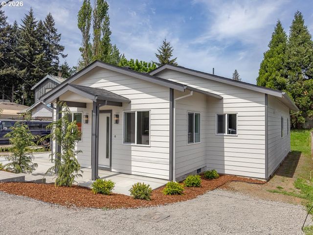 2116 E 39TH St, Vancouver, WA 98663