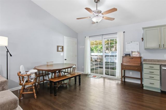 122 Eagle Ridge Court, Eau Claire, WI 54703