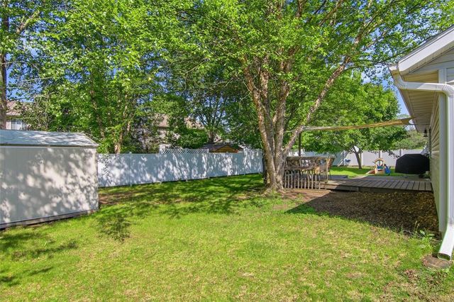 122 Eagle Ridge Court, Eau Claire, WI 54703
