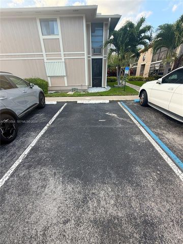 7857 Ashmont Cir 213, Tamarac, FL 33321