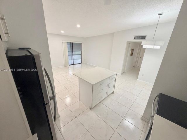 7857 Ashmont Cir 213, Tamarac, FL 33321
