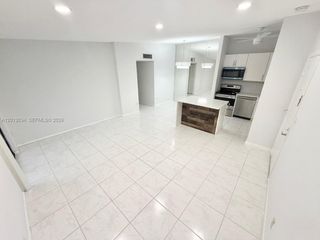 7857 Ashmont Cir 213, Tamarac, FL 33321