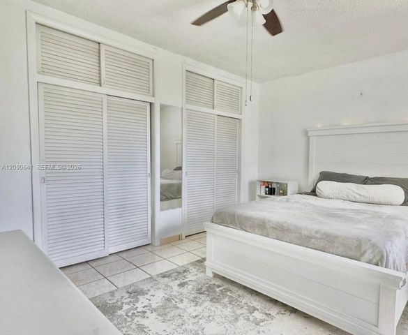 16900 NE 14 109 109, Miami, FL 33162
