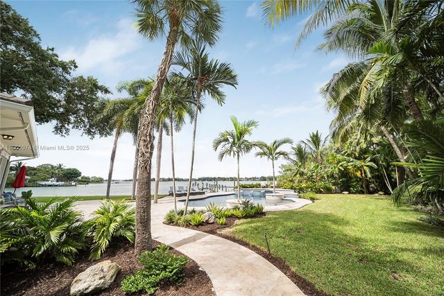 1020 Lands End Way, Jupiter, FL 33458