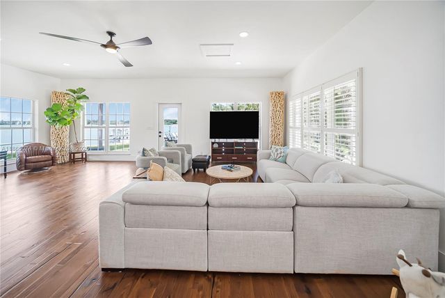 1020 Lands End Way, Jupiter, FL 33458
