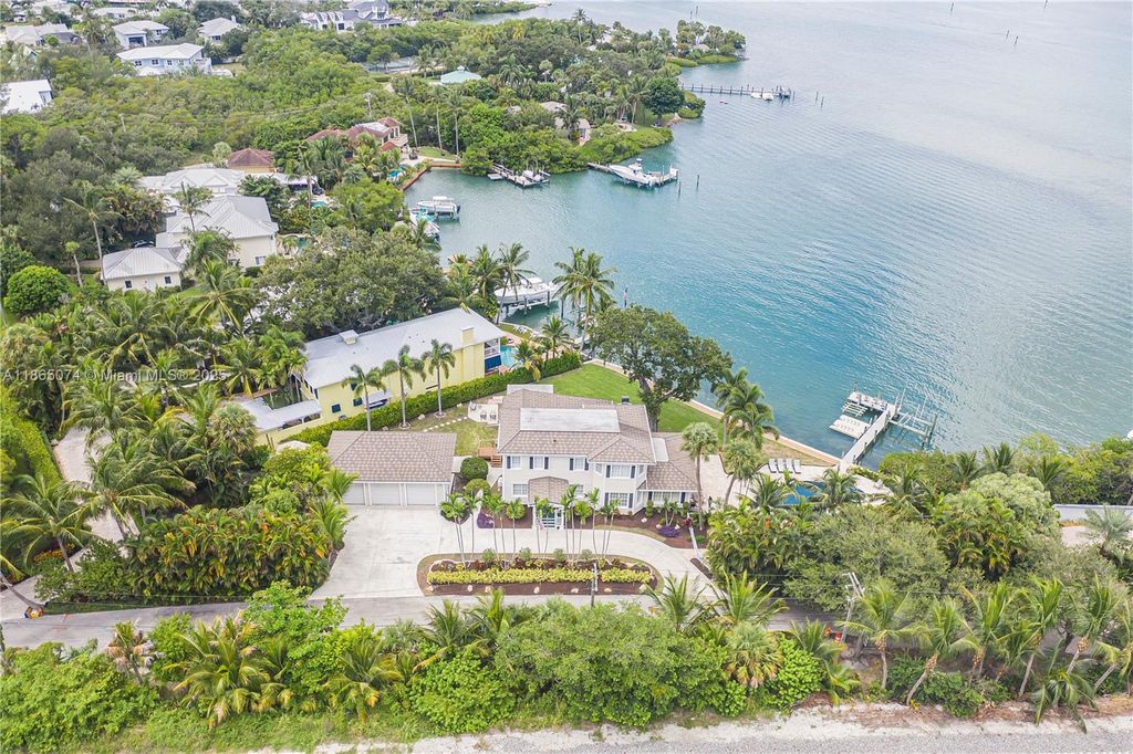 1020 Lands End Way, Jupiter, FL 33458