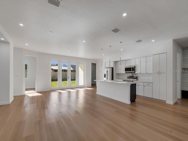 2618 De Groodt Road SW, Palm Bay, FL 32908