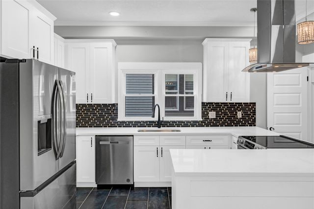 736 20th Street, Des Moines, IA 50314