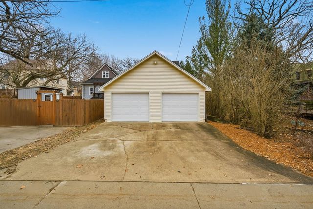 736 20th Street, Des Moines, IA 50314