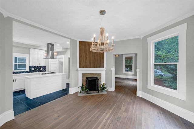 736 20th Street, Des Moines, IA 50314