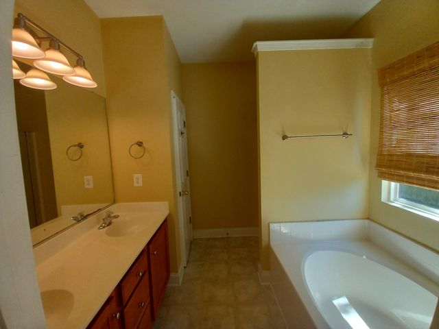 206 Equinox Circle, Ladson, SC 29456