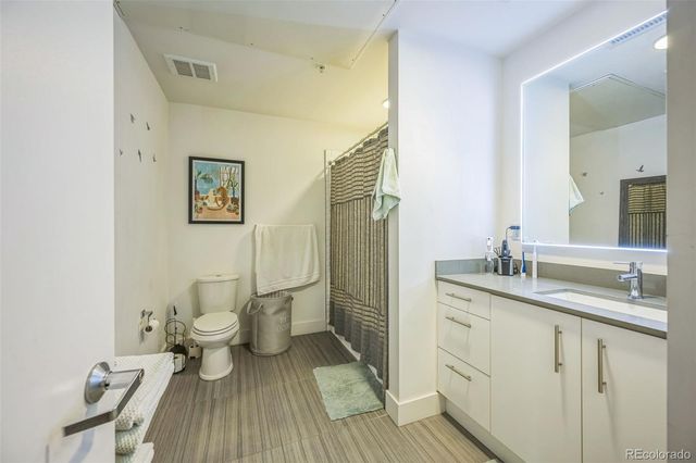 2525 Arapahoe Street RD213, Denver, CO 80205