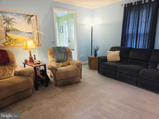 15613 NATURAL WELL RD, Williamsport, MD 21795
