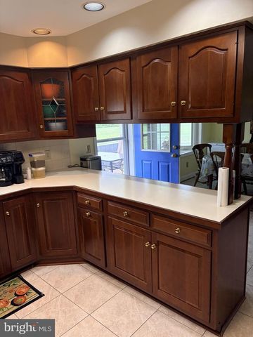 15613 NATURAL WELL RD, Williamsport, MD 21795