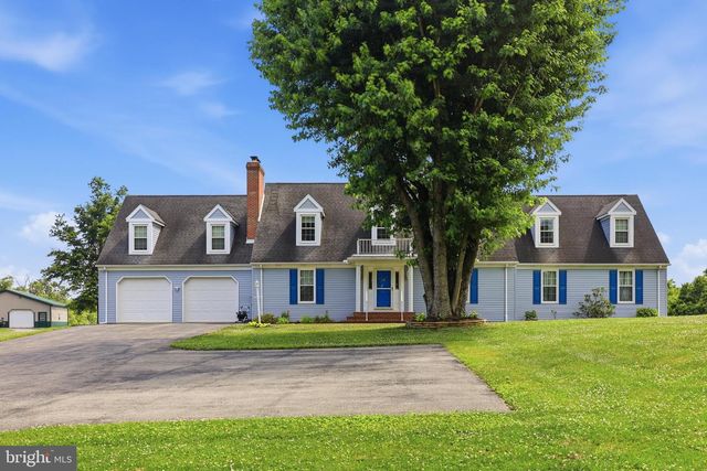 15613 NATURAL WELL RD, Williamsport, MD 21795