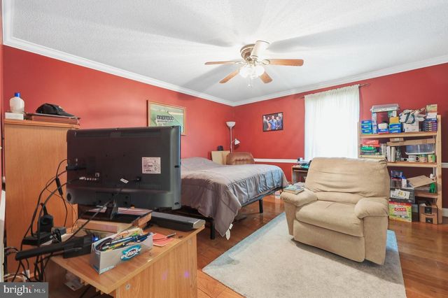 15613 NATURAL WELL RD, Williamsport, MD 21795