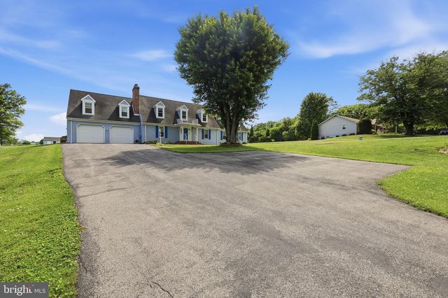 15613 NATURAL WELL RD, Williamsport, MD 21795