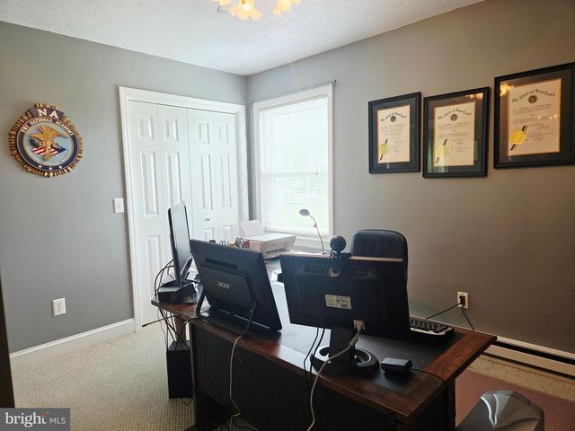 15613 NATURAL WELL RD, Williamsport, MD 21795