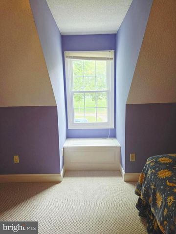 15613 NATURAL WELL RD, Williamsport, MD 21795