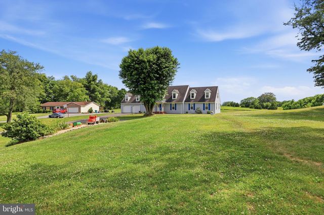 15613 NATURAL WELL RD, Williamsport, MD 21795