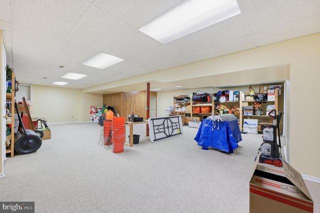 15613 NATURAL WELL RD, Williamsport, MD 21795