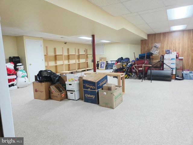 15613 NATURAL WELL RD, Williamsport, MD 21795