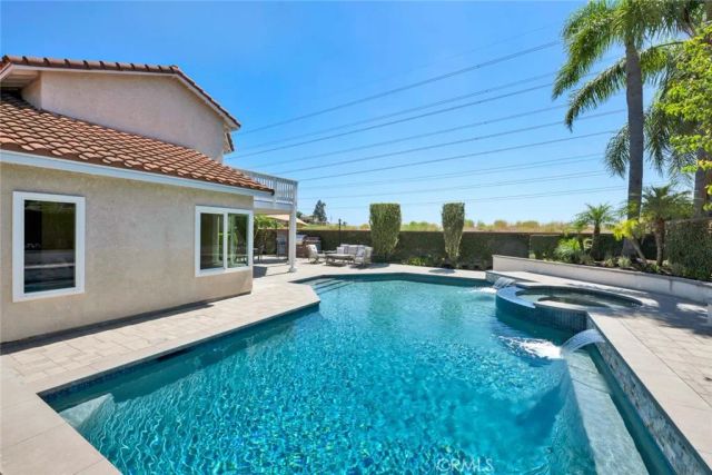2441 N Cottage Hill Drive, Orange, CA 92867