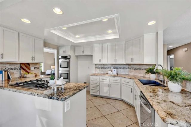 2441 N Cottage Hill Drive, Orange, CA 92867