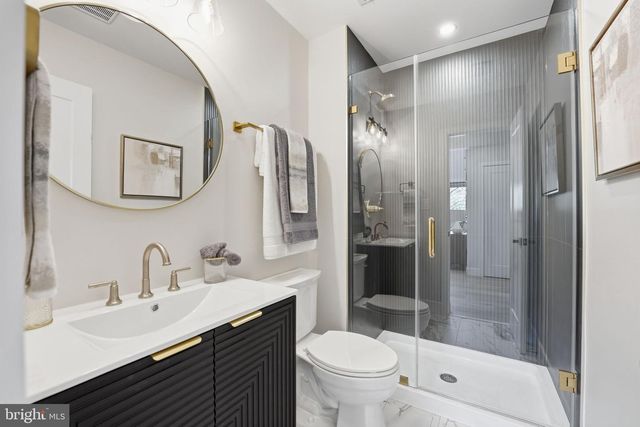7109 IDYLWOOD RD, Falls Church, VA 22043