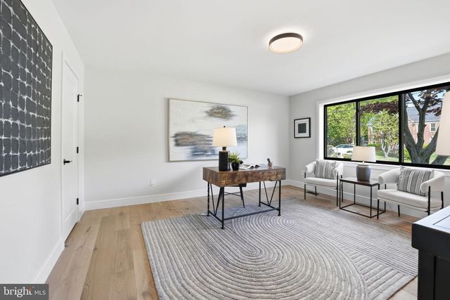 7109 IDYLWOOD RD, Falls Church, VA 22043