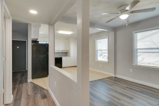 6612 Avalon Drive, Watauga, TX 76148