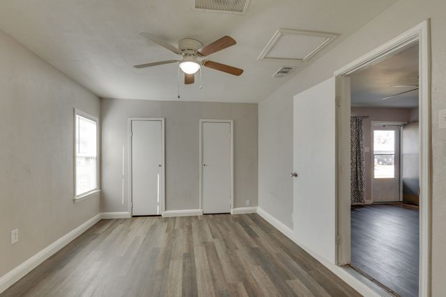 6612 Avalon Drive, Watauga, TX 76148