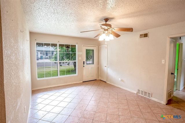 117 N 28th Street, Gatesville, TX 76528