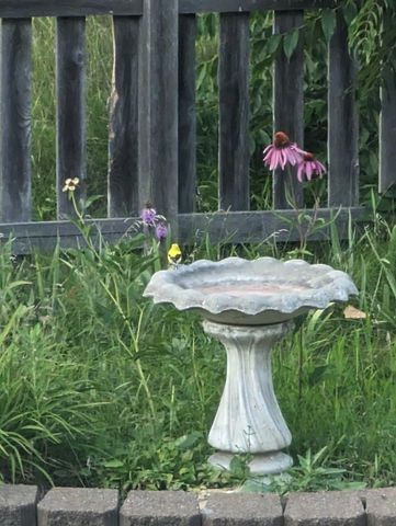 3913 Oxford Drive, Woodbury, MN 55125